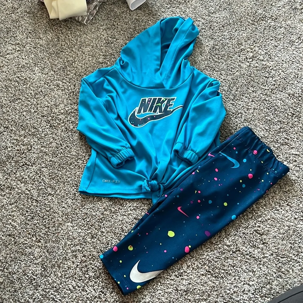 Nike Toddler Girls Dri-Fit Hooded Top and Leggings Matching set 12 months